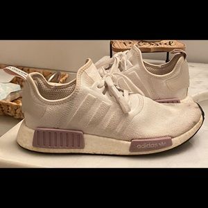 Cute white Adidas tennis shoes